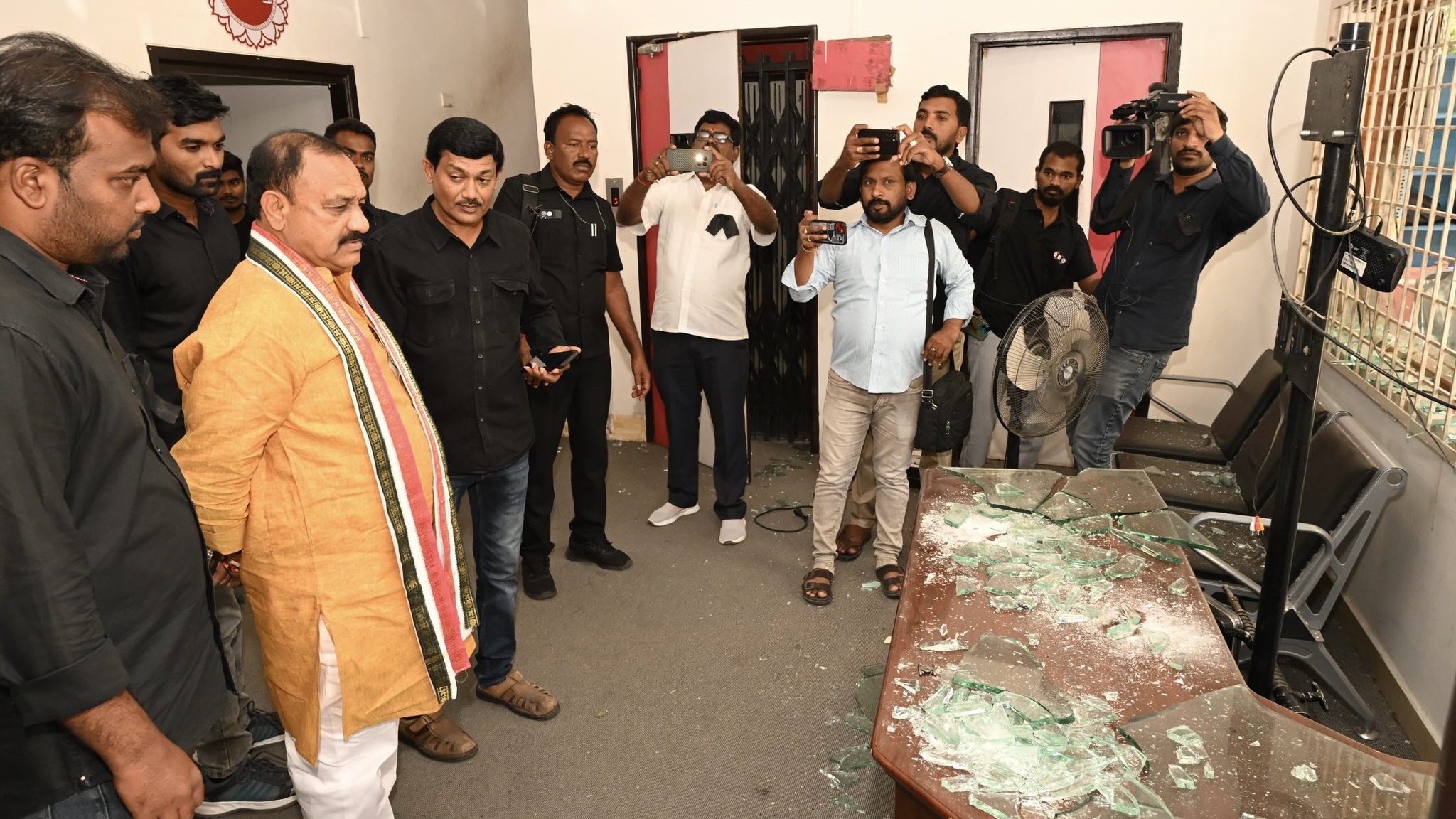 Attack on Mahaa News Hyderabad office draws flak across political spectrum; BRS, channel pursue legal action against each other