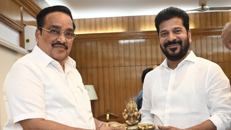 Union Jal Shakti Minister promises Telangana CM Revanth Apex Council meeting to resolve Banakacharla row