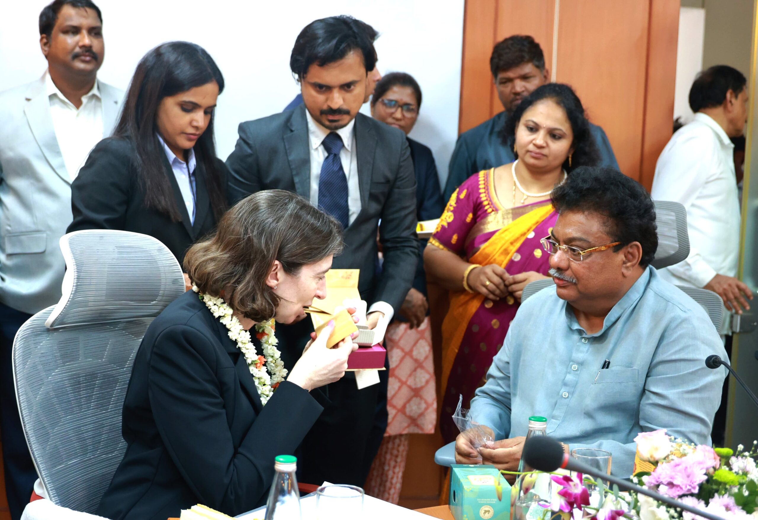 British High Commissioner Visits KSDL, MB Patil Showcases Mysore Sandal Legacy