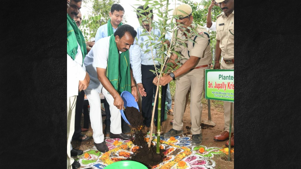 Telangana Tourism Minister leads anti-drug rally in Adilabad