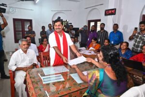 M Swaraj submitting his nomination on 2 June.