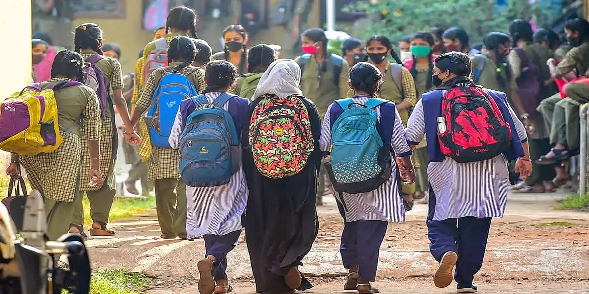 Foot-washing ceremonies in Kerala schools spark outrage, government orders probe Foot-washing ceremonies in Kerala schools spark outrage, government orders probe