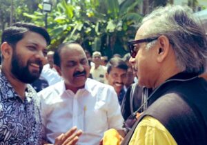 Shashi Tharoor with VD Satheesan and Shafi Parambil.