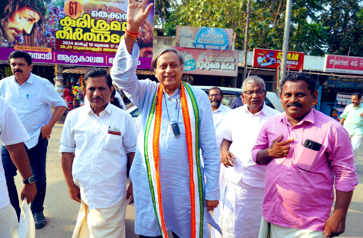 Shashi Tharoor campaigning ahead of the 2024 Lok Sabha election in Thiruvananthapuram.
