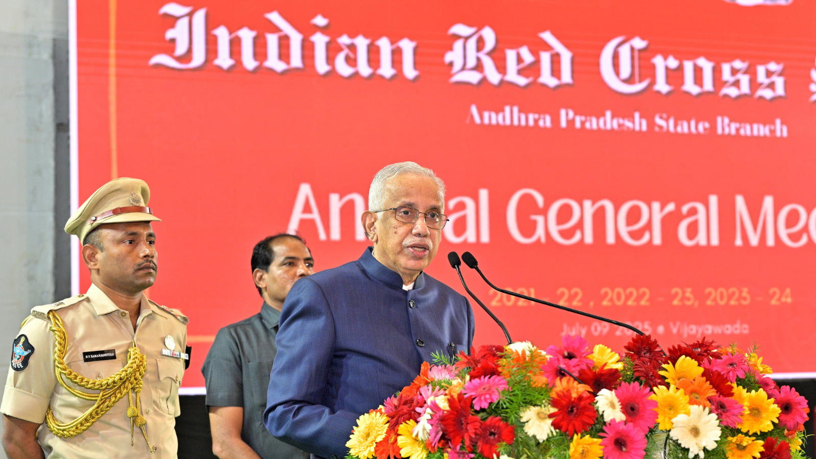 Governor Abdul Nazeer at the Red Cross Awards