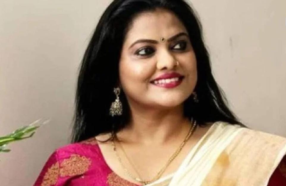 Minu Muneer