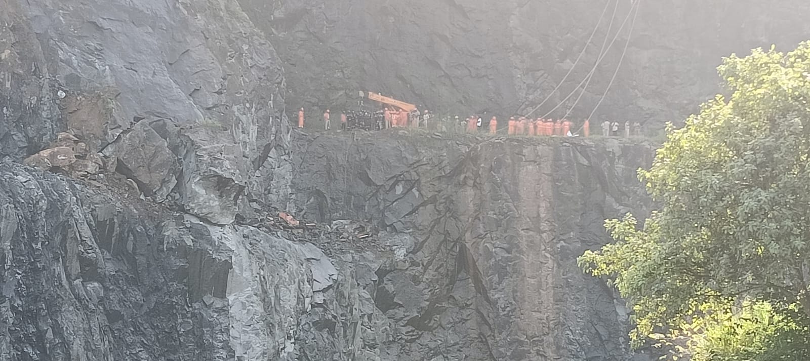 Rescue operations underway after deadly rock fall at Chengulam quarry in Pathanamthitta