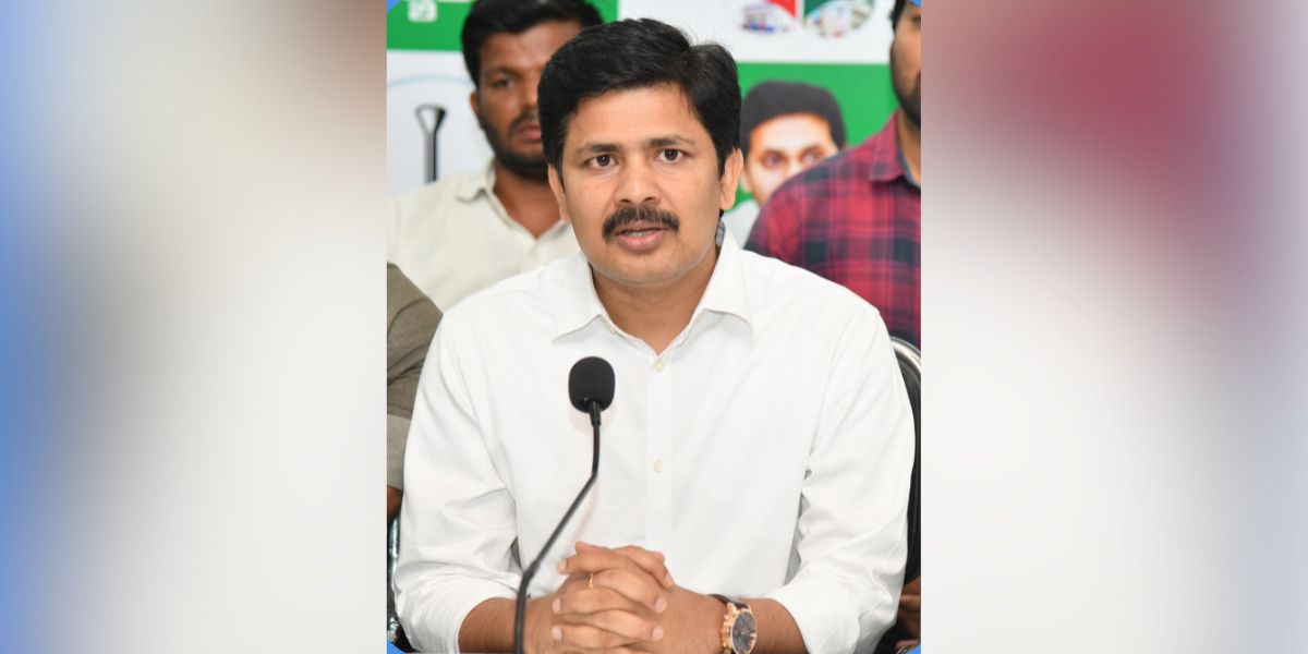 YSRCP MP Maddila Gurumoorthy. YSRCP MP Maddila Gurumoorthy.