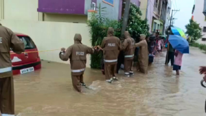 DRF personnel attending to the rope to aid evacuation efforts in Ramayampet
