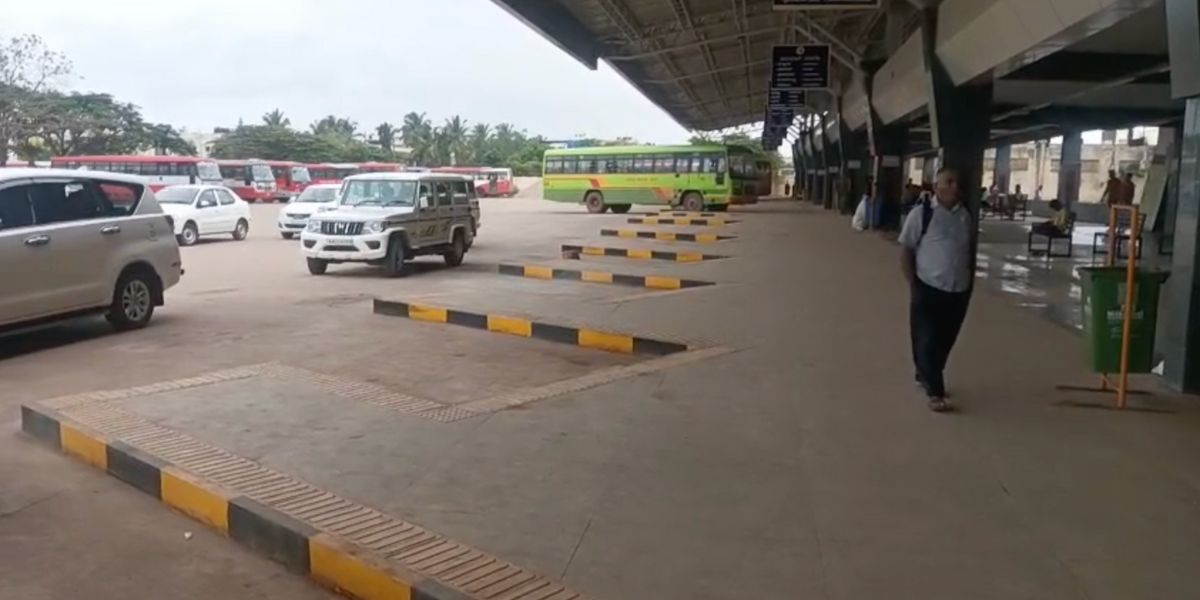 Bus stations remain empty following the strike.