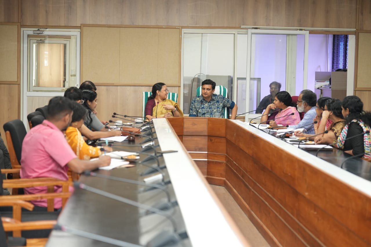 Kerala Tourism Minister PA Mohammad Riyas in a meeting.