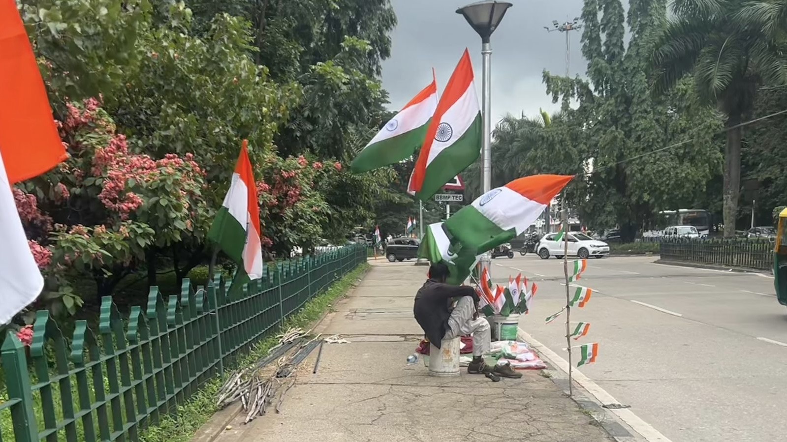 On Independence Day, kids selling tricolours in traffic long for their own freedom