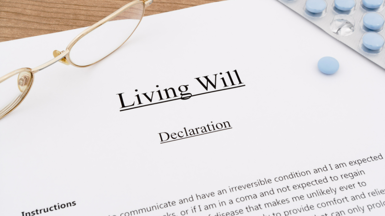 Dignity in death: What is a living will? How to prepare Advanced Medical Directive Dignity in death: What is a living will? How to prepare Advanced Medical Directive