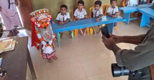 Prayan with his classmates.