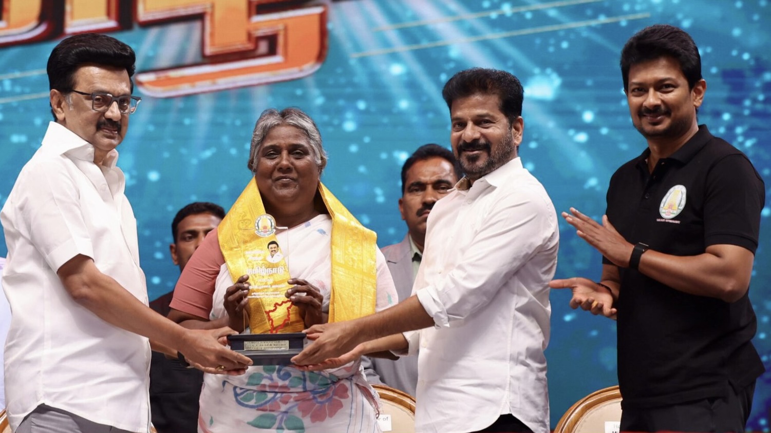 MK Stalin and Revanth Reddy unveiled the Pudhumai Penn and Tamizh Pudhalvan schemes for 2025-26.