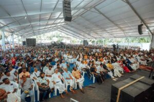 Even though the Sabarimala Samrakshana Sangamam drew a significant number of Ayyappa devotees from the Ezhava and Nair communities, there was no official representation from either the NSS or SNDP.