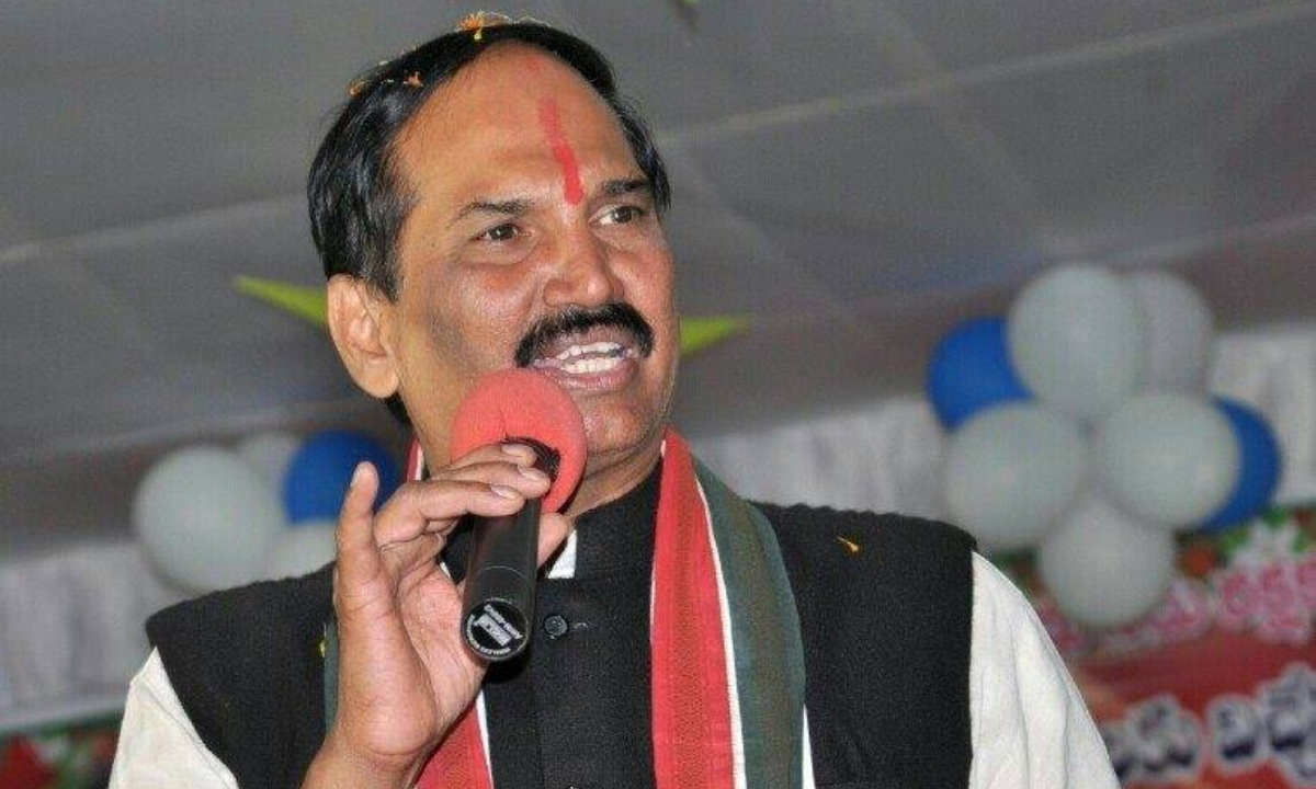 Telangana seeks 70% share in Krishna waters, cites historical injustice Telangana Irrigation Minister Uttam Kumar Reddy. Credit: www.facebook.com/uttamkumarreddy