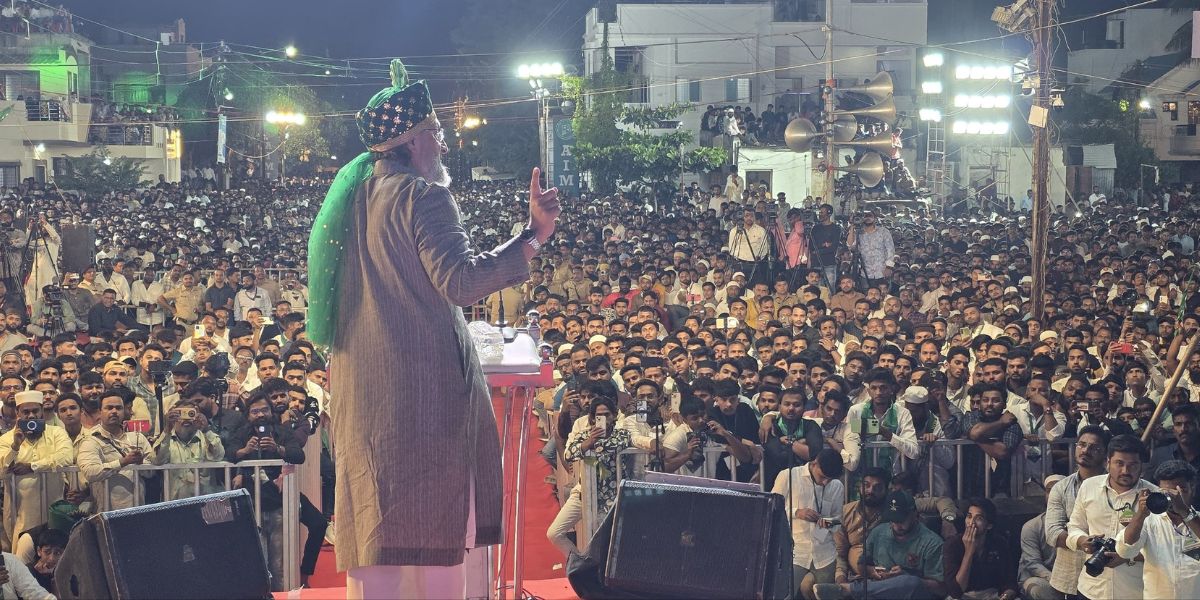 AIMIM President Asaduddin Owaisi addressing an election rally. (X)