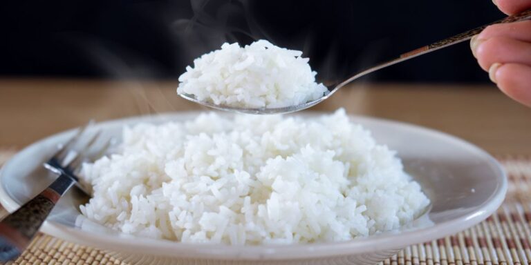 Cooked rice.