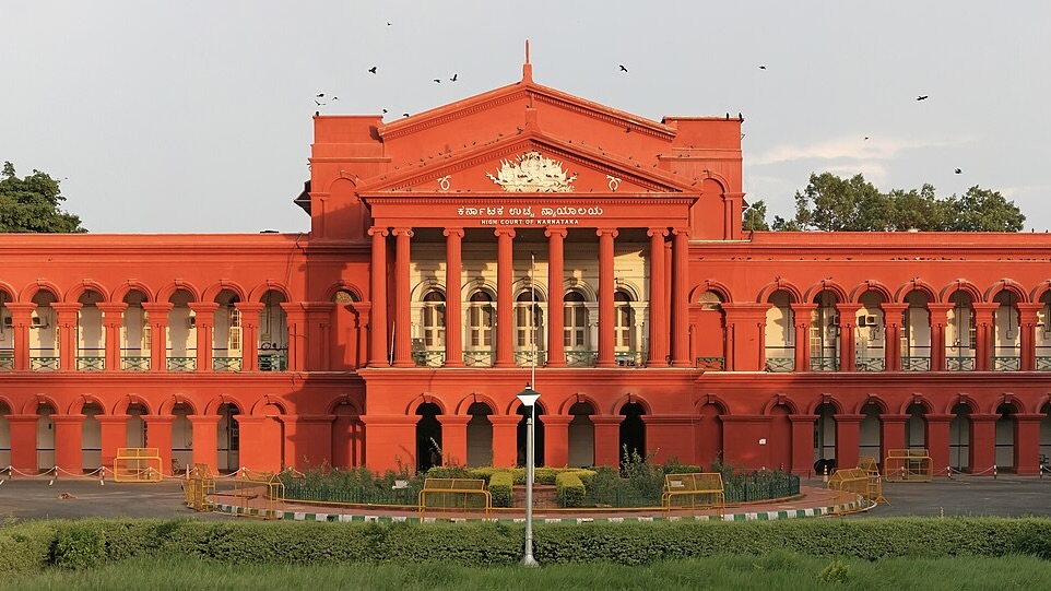 DAF4C531-FF30-45EF-9FBF-738D0F971CE1_1_201_a Attara Kacheri, West façade, facing Vidhana Soudha.