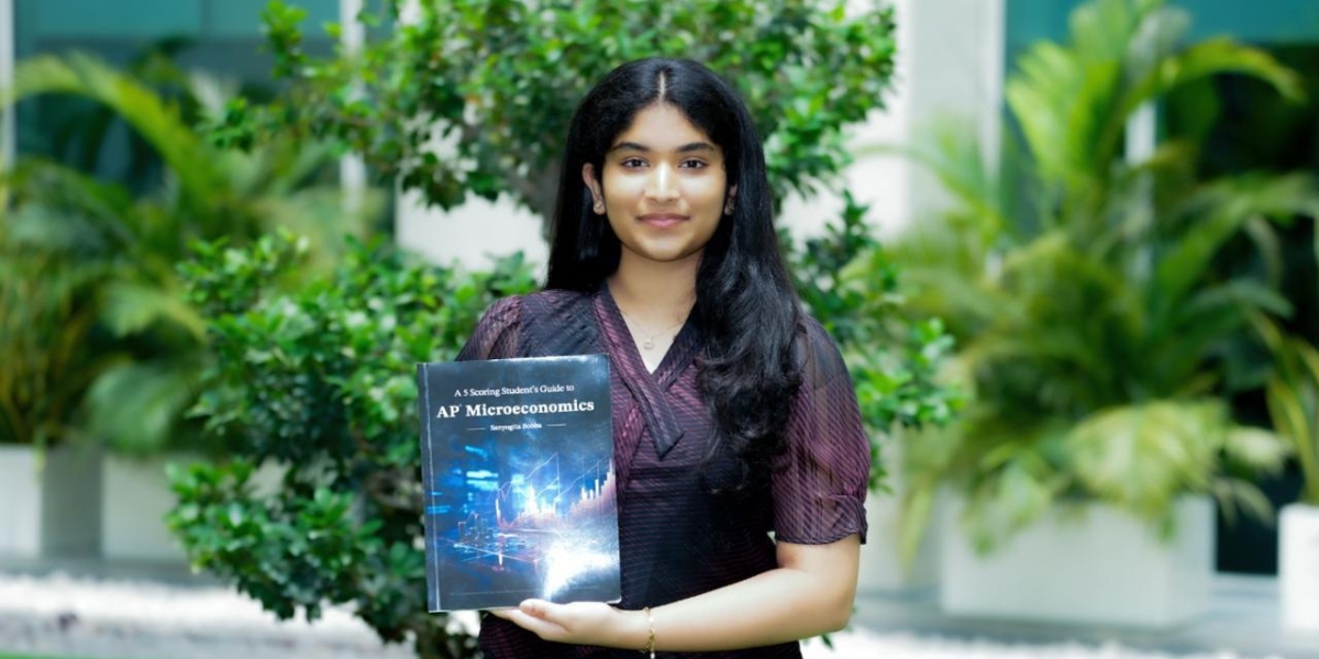 Sanyogita Bobba with her book. (Supplied)