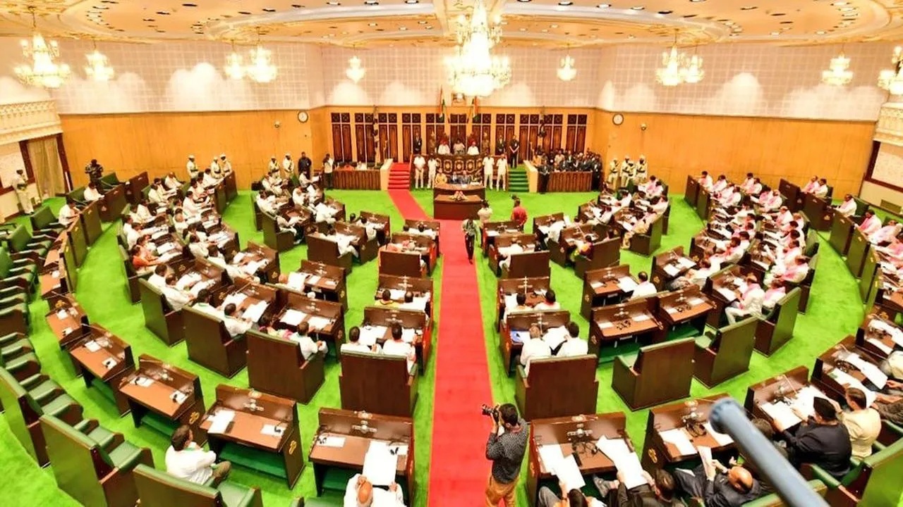 People are comparing the Congress rule with the previous BRS regime. Eight out of ten people interviewed said KCR's governance was better.