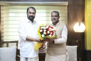 Kerala General Education Minister V Sivankutty with Union Education Minister Dharmendra Pradhan.