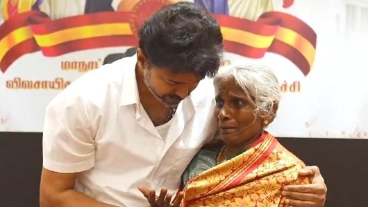 Karur stampede victim’s kin alleges ₹30 lakh bribe offer by local DMK leader to skip meeting Vijay Vijay met the the families of Karur stampede victims. Credit: x.com/Devanayagam