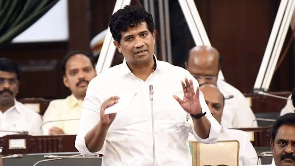 Dr Ezhilan Naganathan