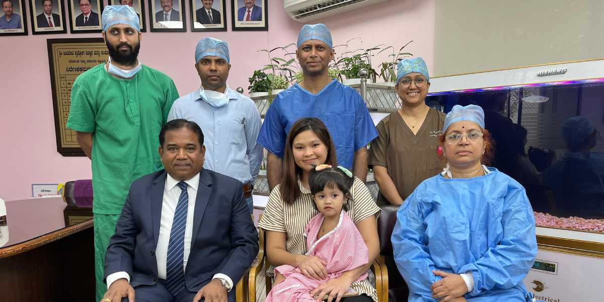 Aviannalyn Jade Amoroso Rey with the surgeons.