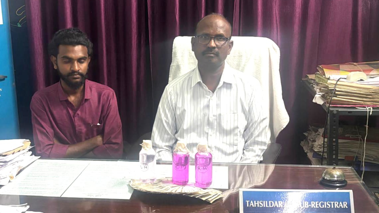 Veeraganti Mahendar, Tahsildar & Joint Sub Registrar of Pedda Vangara Mandal in Mahabubabad district was caught by Telangana ACB for demanding and accepting Rs 15,000 bribe from complainant, through his driver, Thuppani Goutham. Credit: x.com/TelanganaACB