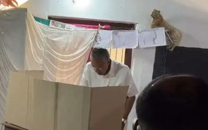 Kerala CM Pinarayi Vijayan cast his vote at Cherikkal JB School in Kannur