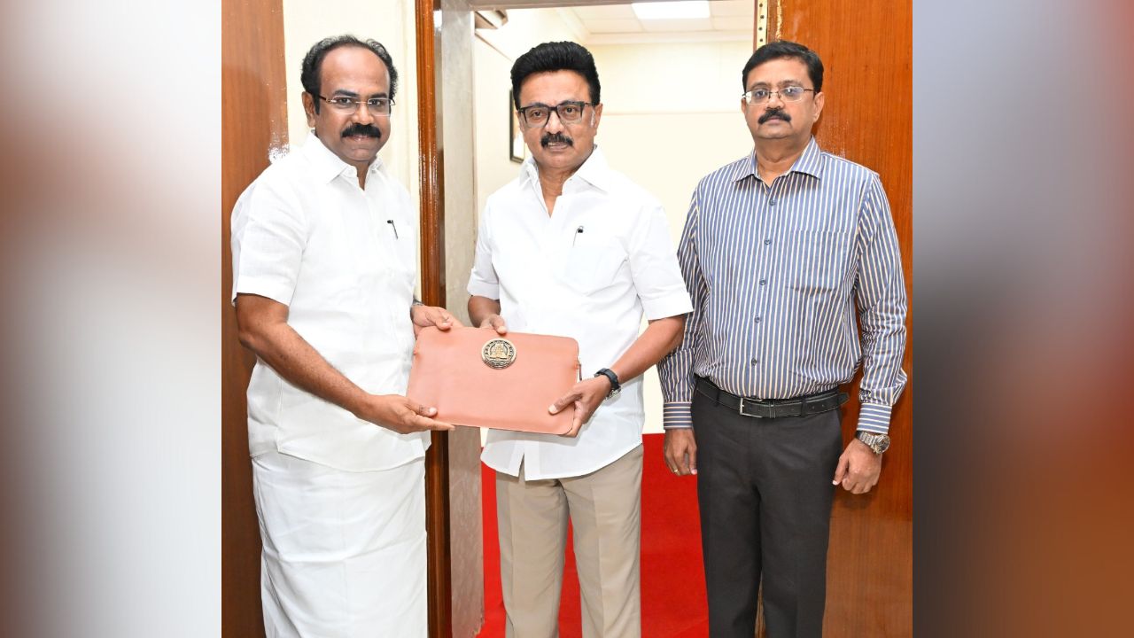 Tamil Nadu Finance Minister Thangam Thenarasu handing over the interim budget document to Chief Minister MK Stalin.
