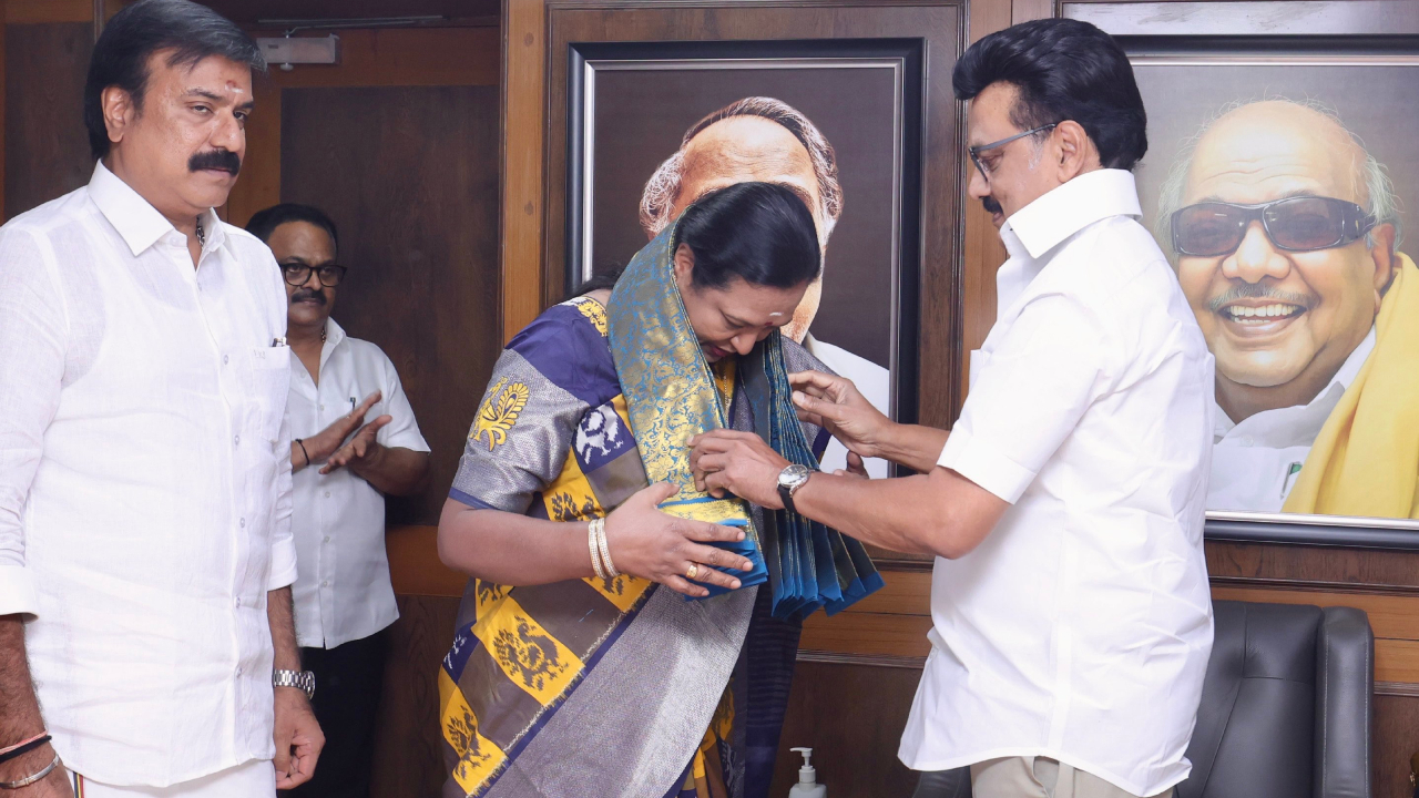 DMDK chief Premalatha Vijayakanth meeting Tamil Nadu CM MK Stalin. Credit: x.com/mkstalin