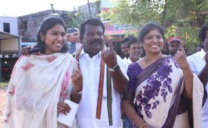 K Selvaperunthagai cast his vote along with his family.