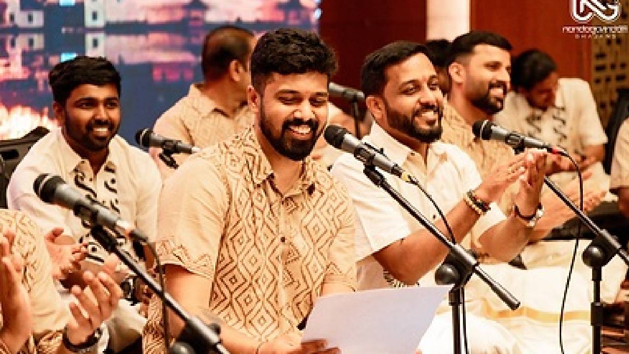 Before singing the hymn, Naveen Mohan spoke about the secular nature of the place. (Pic: Nandagovindam Bhajans)