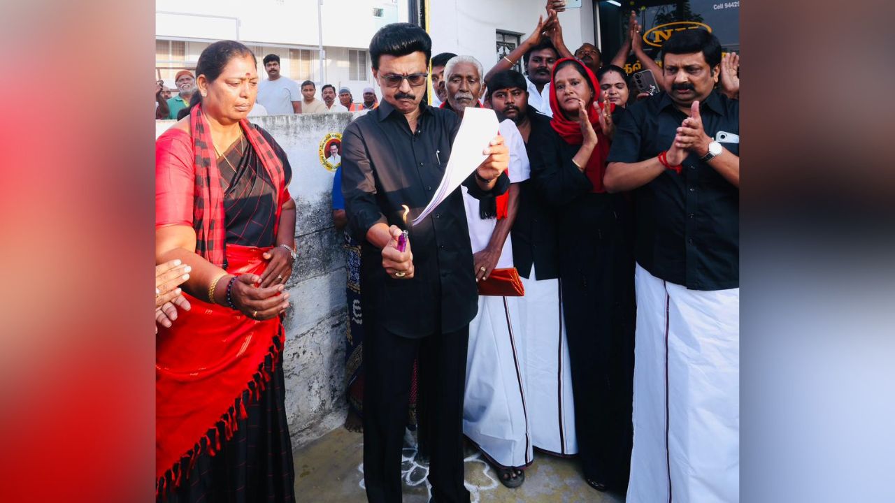 Tamil Nadu Chief Minister MK Stalin burning a copy of the delimitation Bill.