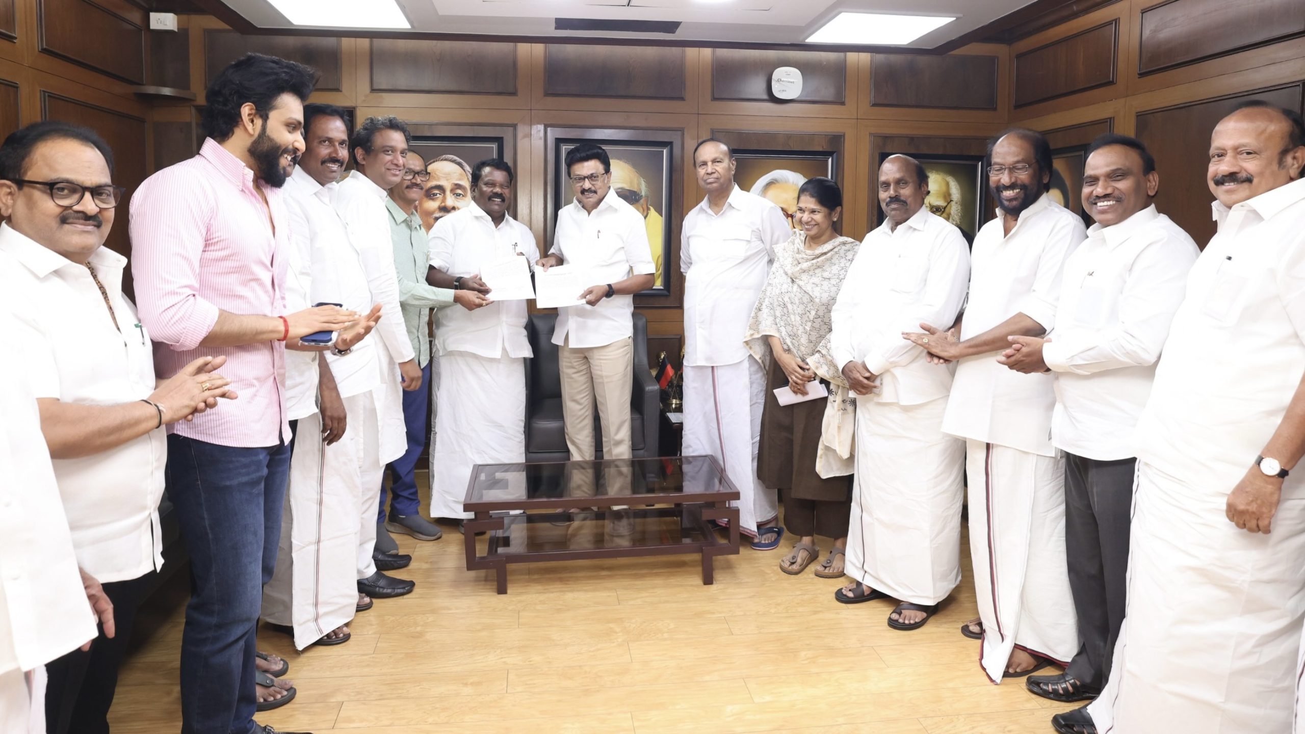 Despite contesting the polls together, a section of Congress leaders believes that they were given a raw deal by the DMK.