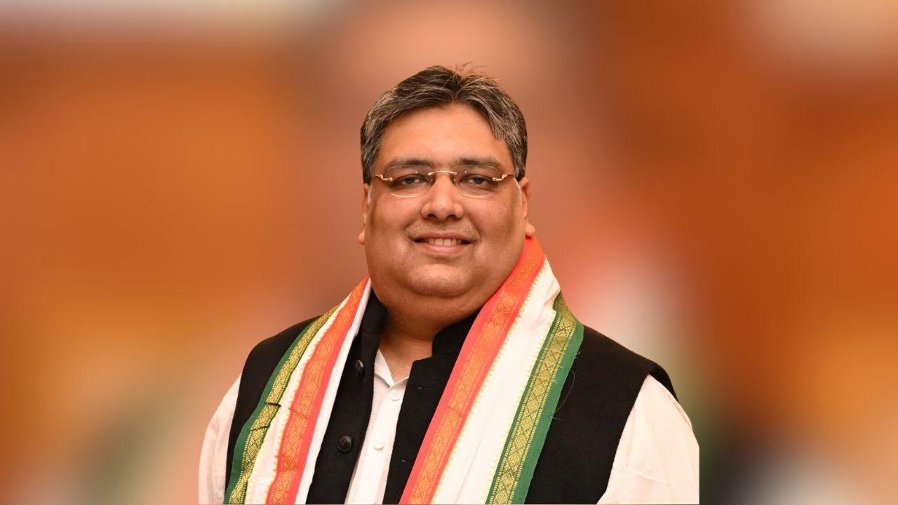 Mujahid Alam Khan.