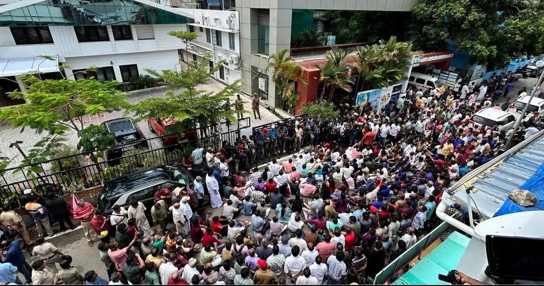 In CPI(M), are some families are more equal than others?