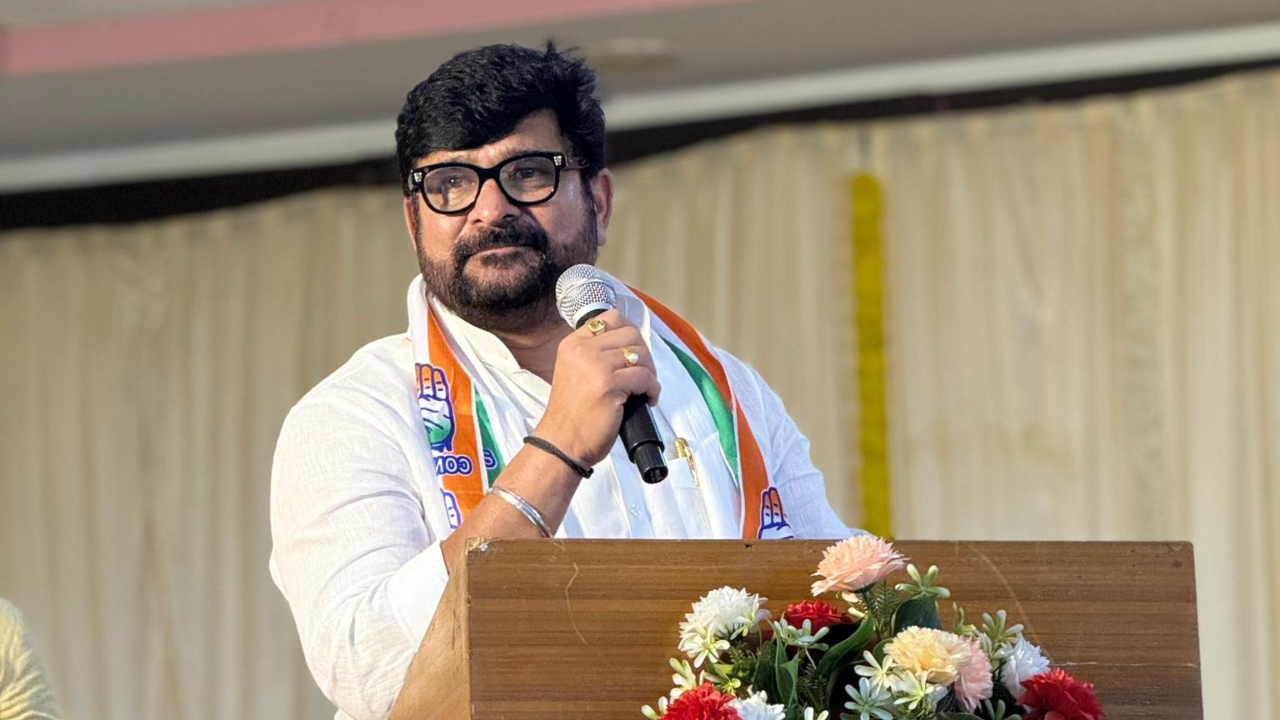 Vinay Kulkarni. Credit: facebook.com/vinaykulkarni.official