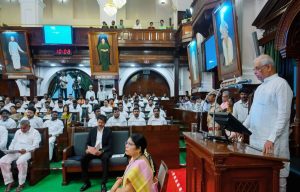 Governor Arlekar delivering the policy address in the Tamil Nadu Assembly.