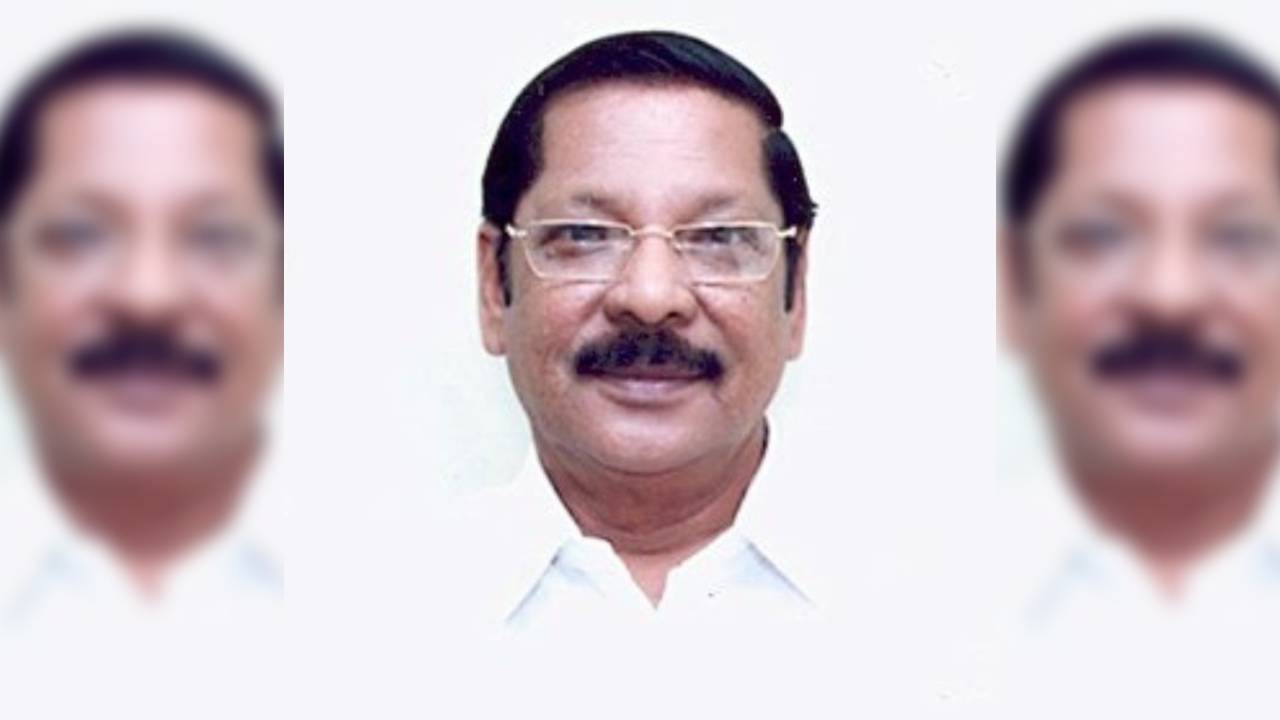 RS Bharathi said two private individuals, Jhon Arokiasamy and Vishnu Reddy, were illegally participating in Cabinet meetings.