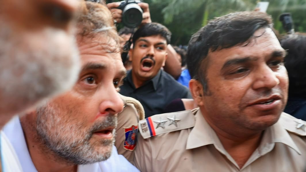 Delhi Police release Rahul Gandhi, Opposition MPs as protesters gather by the thousands in Connaught Place