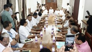 UDF coalition endorses Kerala govt's decision to continue with PM SHRI; LDF threatens protests
