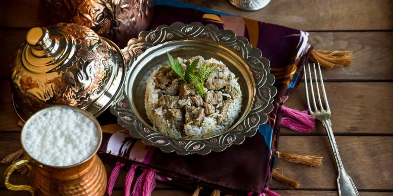 A heavy meal sets off a chain of events involving the digestive system, pancreas, liver, blood vessels and hormones.