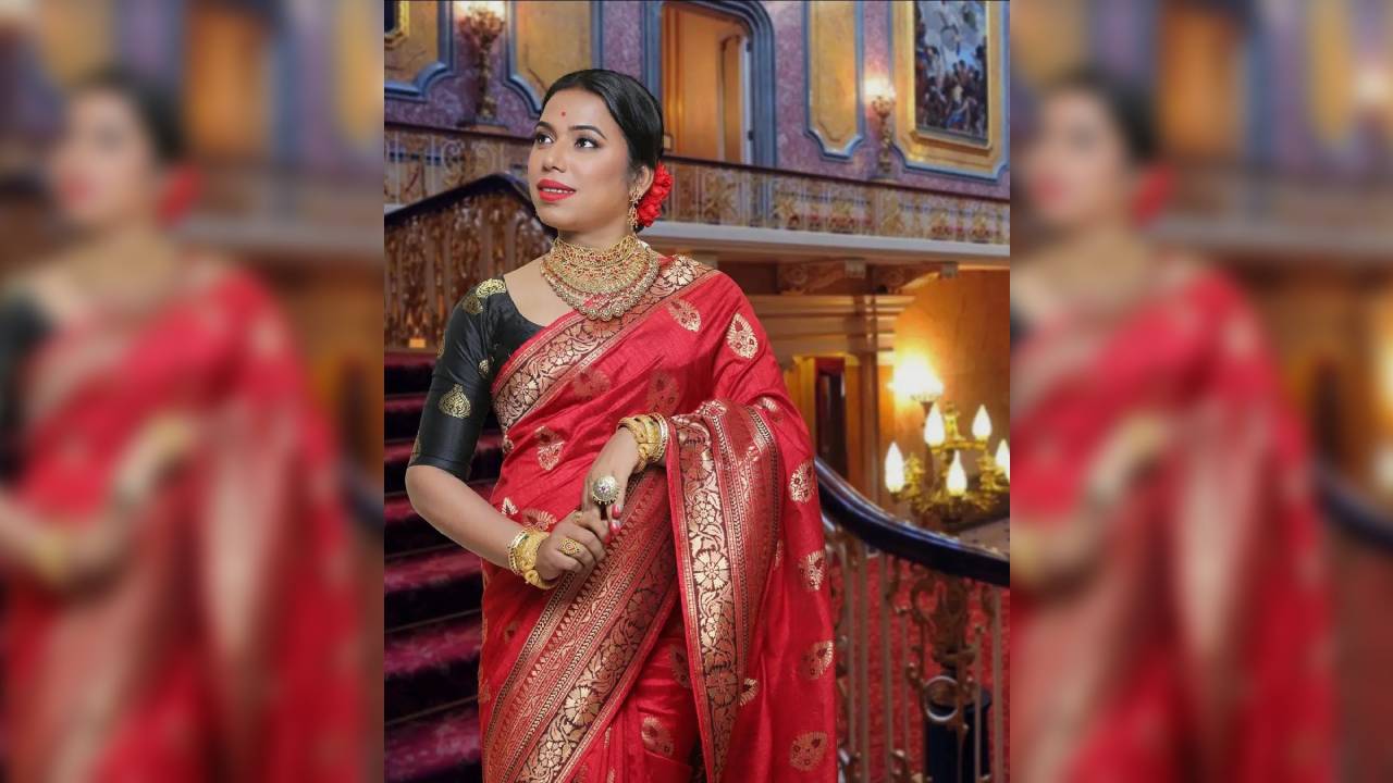 Make-up artiste Jaanmoni Das tendered an unconditional apology, but it did not satisfy the BJP and its allied outfits.