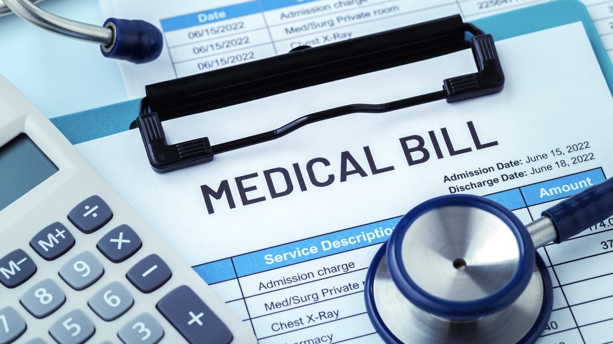 The committee found that private hospitals, especially in metropolitan cities, charge large sums for hospital stays.