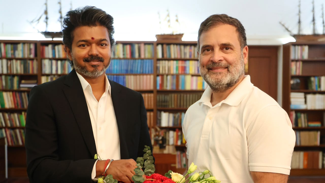 CM Vijay and Rahul Gandhi