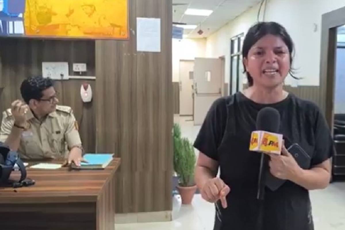 Journalist Shaheen